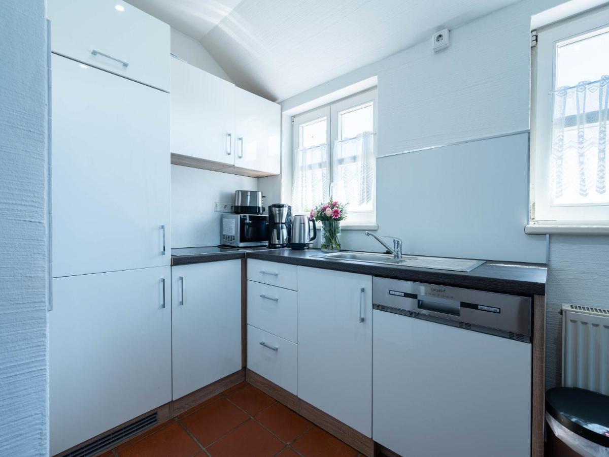 Feriendorf Rugana - Klassik Appartement Mit 1 Schlafzimmer D57 Dranske Bagian luar foto